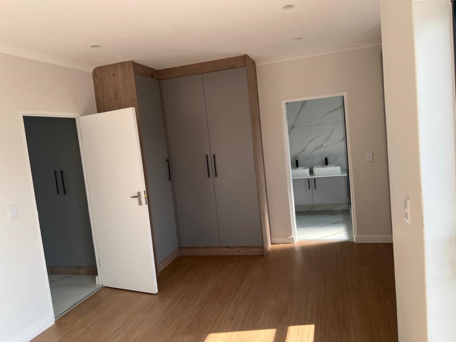 3 Bedroom Property for Sale in Sandown Western Cape